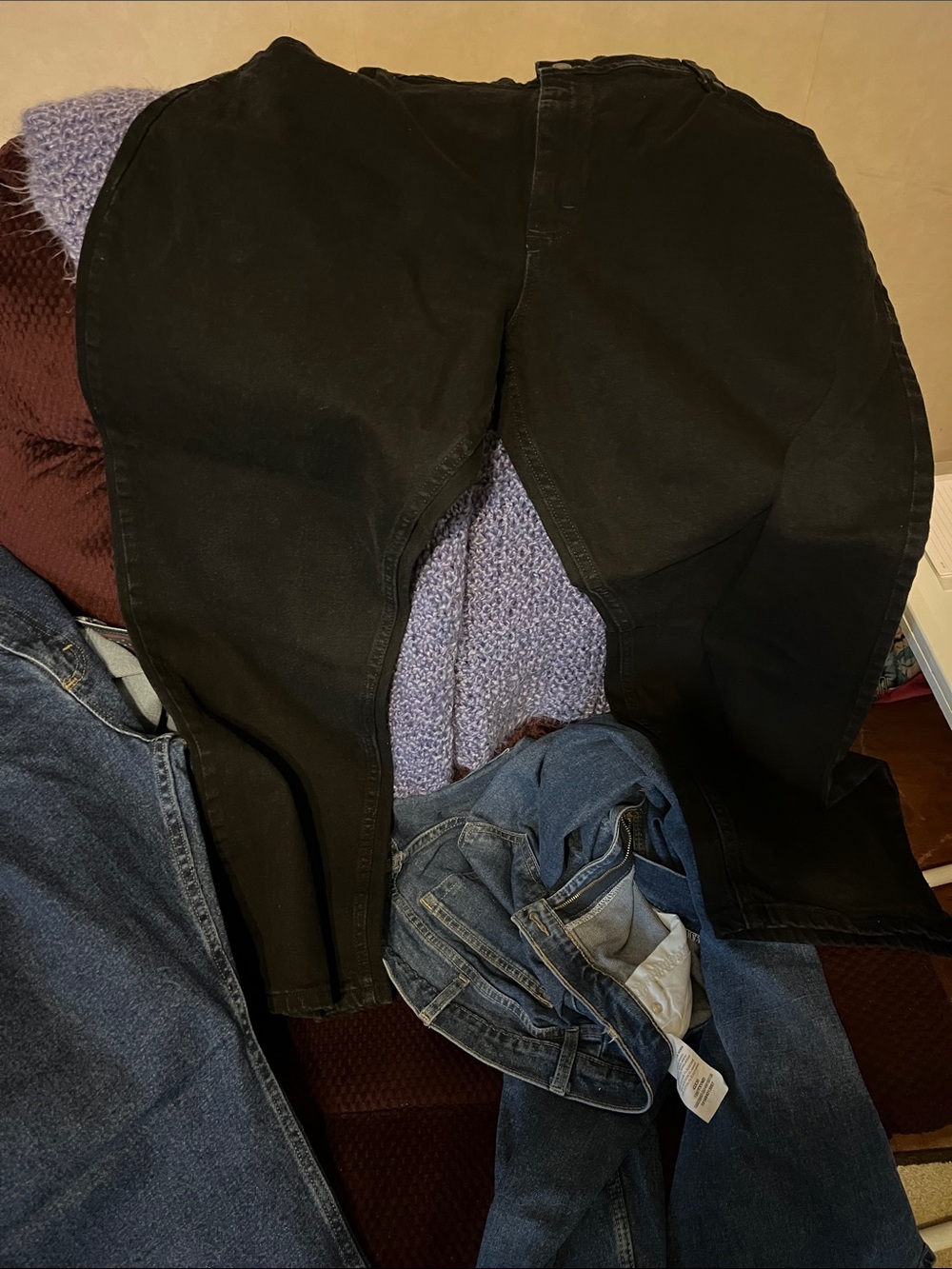 Wrangler Men's Black Relaxed Jeans
